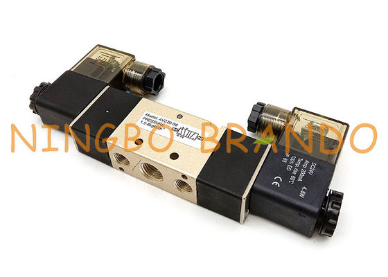 Τύπος 4V210-08 5/2 Airtac πνευματική βαλβίδα σωληνοειδών τρόπων διπλή